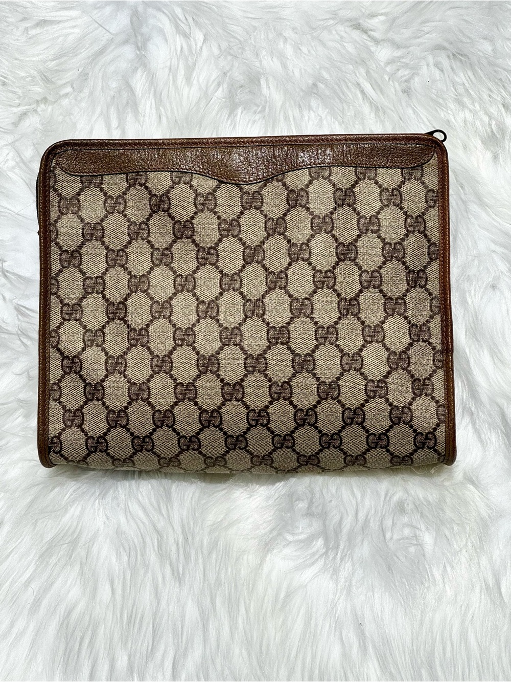 Gucci GG Clutch VTG Zipper closure tan 8x10x3” unisex - Picture 6 of 17